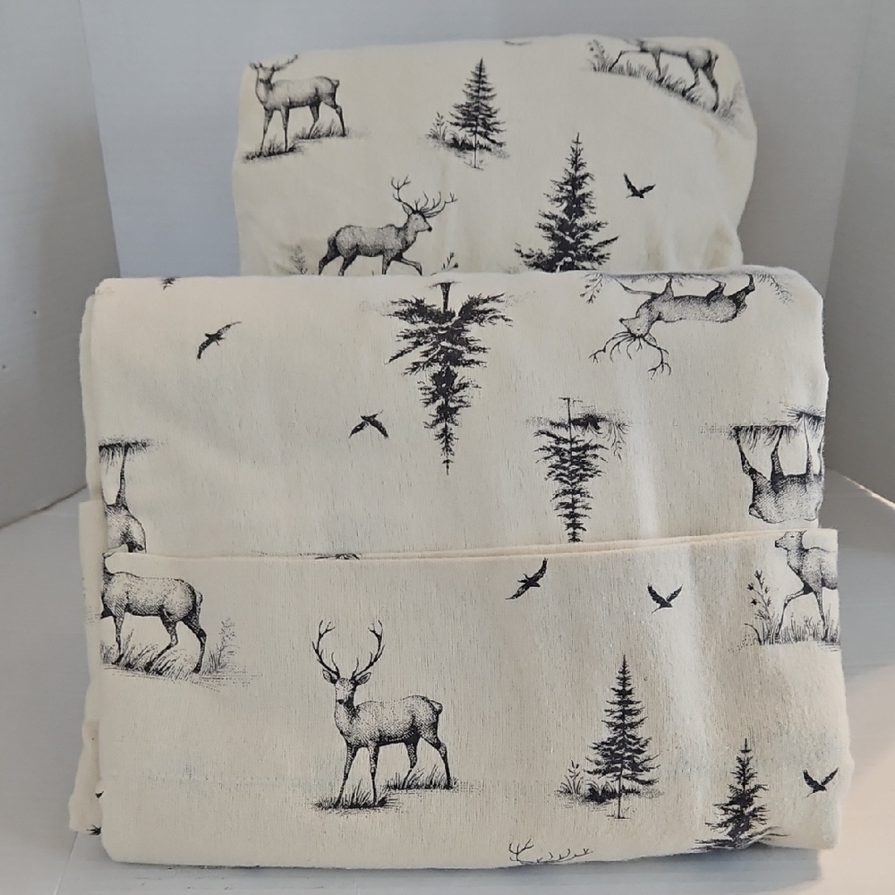 Woolrich NWOT Cream Dark Gray Deer Flannel Toile King Flat Fitted Sheet Set